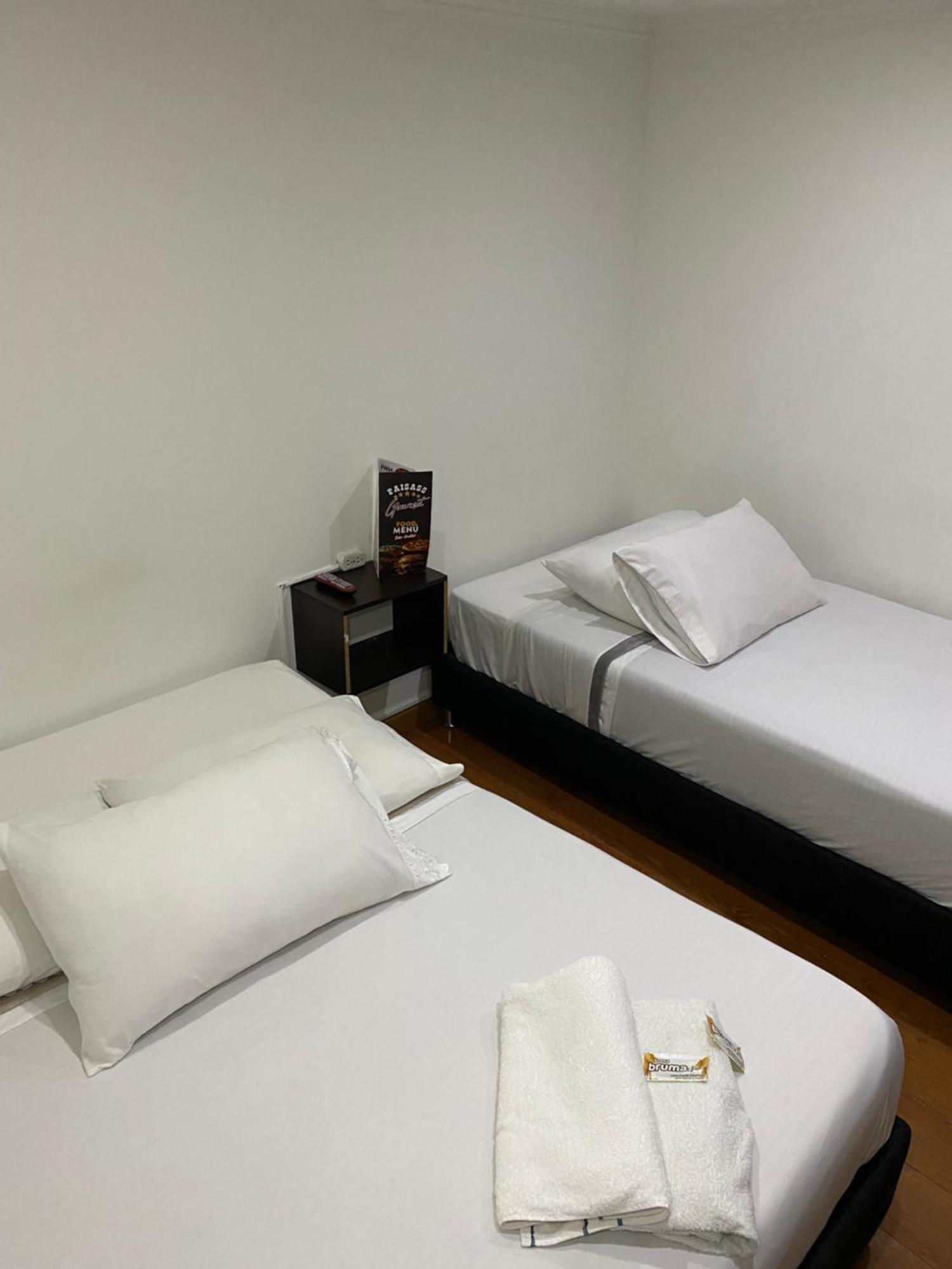 Hotel Quintas De โบโกตา ภายนอก รูปภาพ